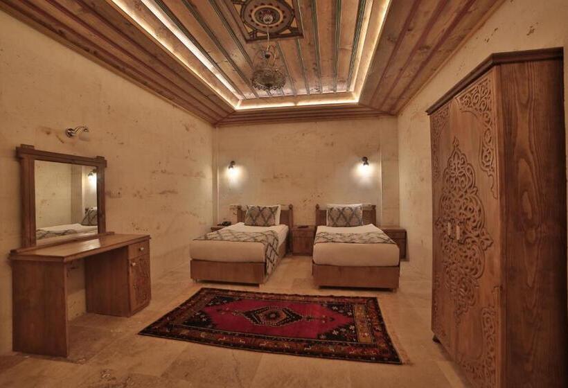 디럭스 룸, Cakiltasi Evi