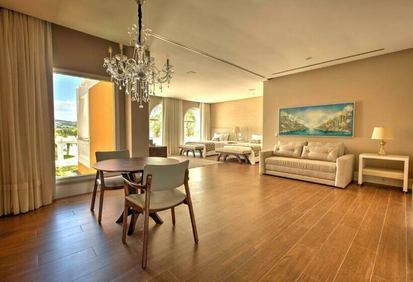 풀장 전망 스위트, Daj Resort & Marina