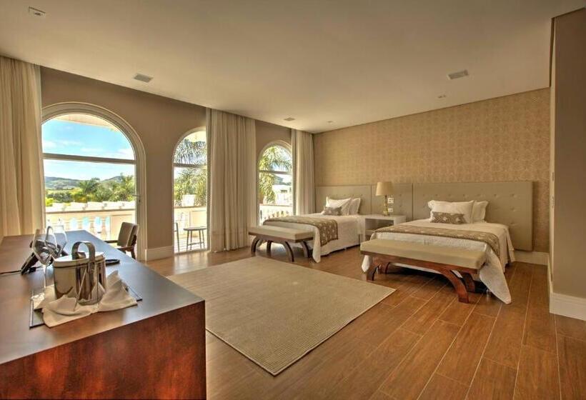 풀장 전망 스위트, Daj Resort & Marina