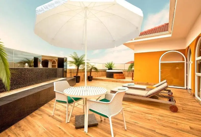 スイート, Daj Resort & Marina