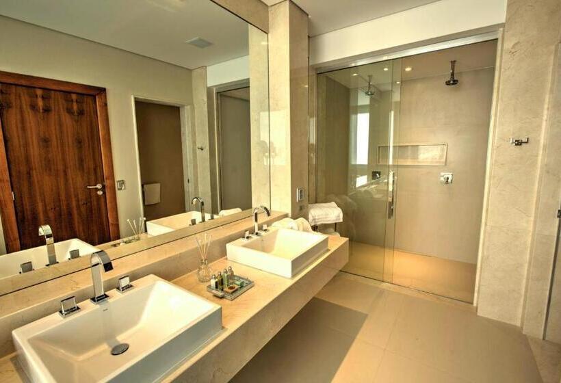 스위트 킹사이즈 침대, Daj Resort & Marina