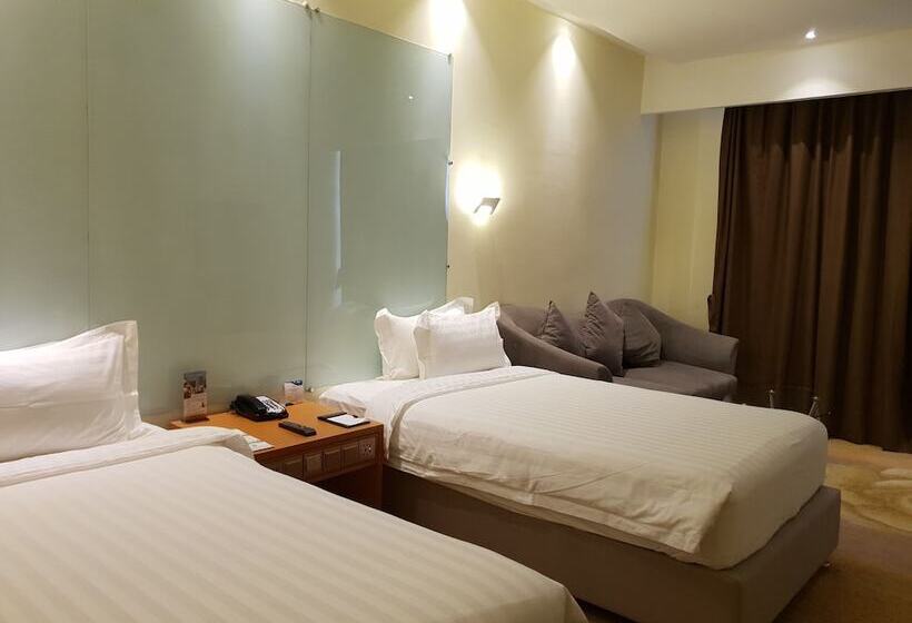 اتاق سوپریور, Grand Park