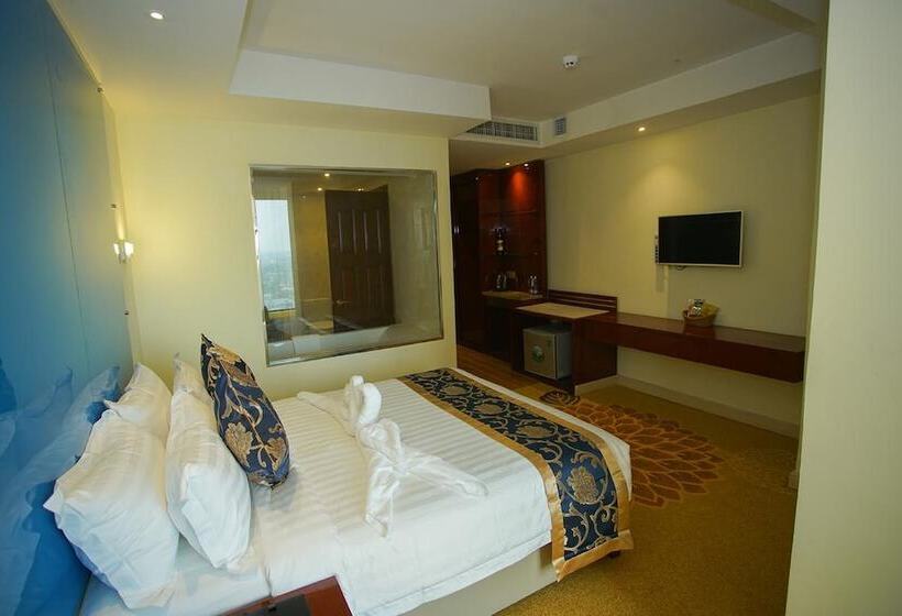 سوییت جونیور, Grand Park