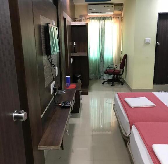 חדר קלאסי לארבעה, Highland Inn