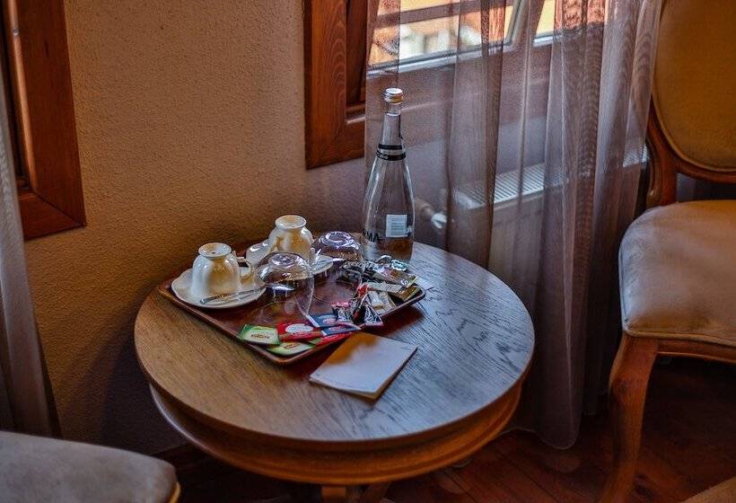 标准房带园景, Kaf Konak