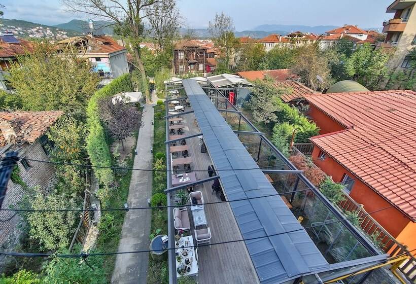 标准房带园景, Kaf Konak