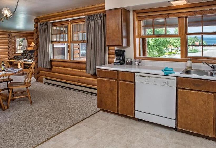 家庭套房, Stanley High Country Inn