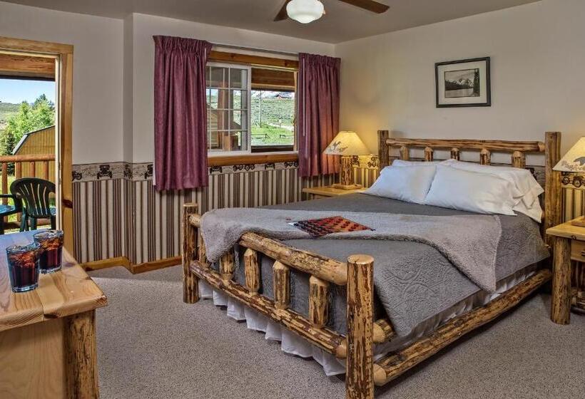 스탠다드 발코니 룸, Stanley High Country Inn