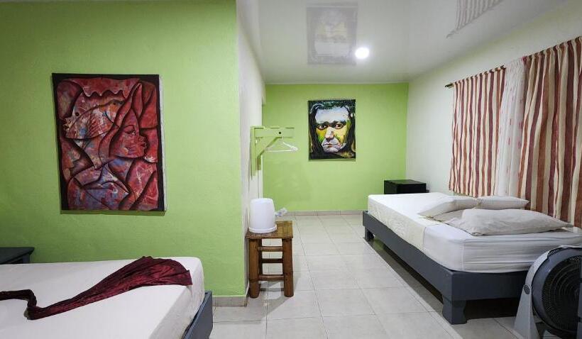 スタンダードトリプルルーム, Villa Rosa