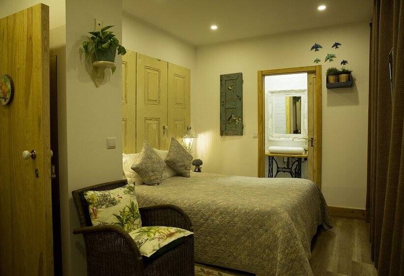 수피리어 룸, Ninho Saloio