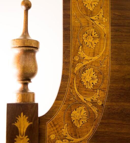 수피리어 룸, Ninho Saloio