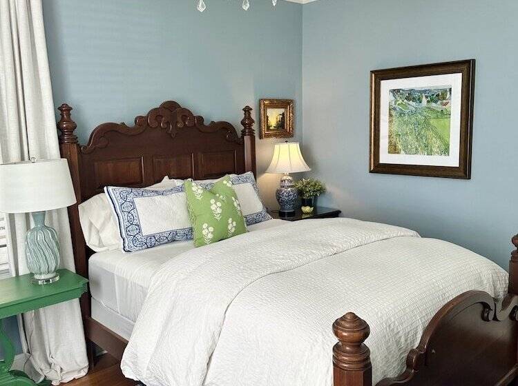 Номер Стандарт, The Holly And Ivy Inn