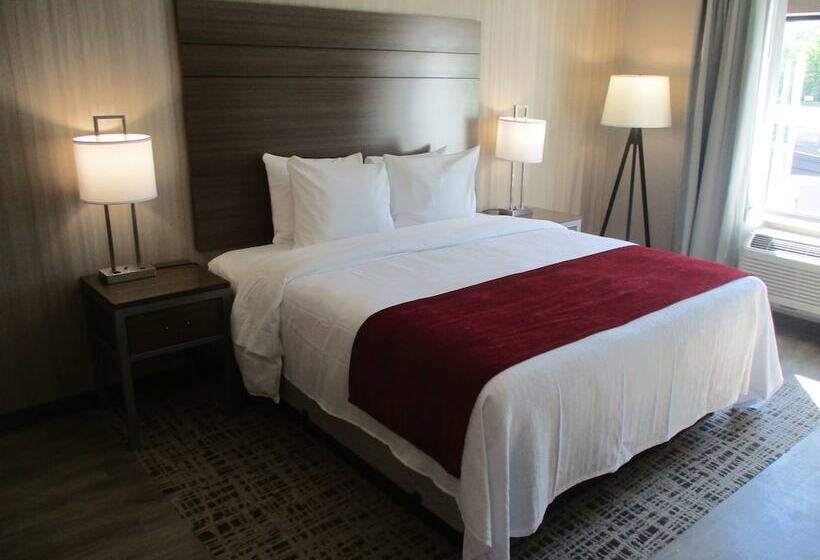 جناح, Best Western Plus Lacrescent   Lacrosse