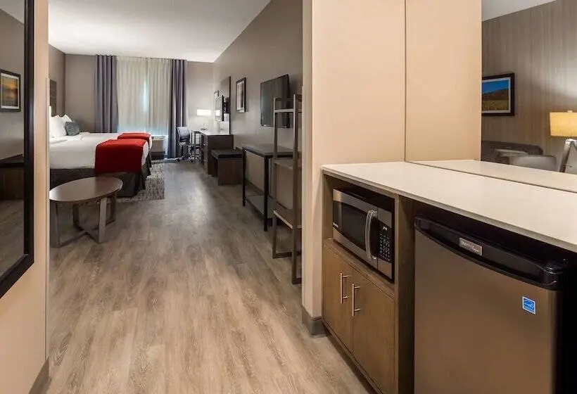 Sviitti Liikuntarajoitteisille, Best Western Plus Lacrescent   Lacrosse