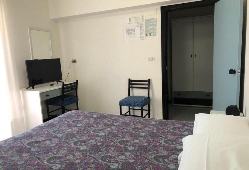 Standard Room, Lo Zodiaco