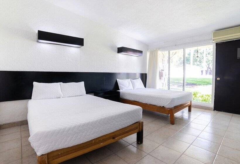 2ダブルベッドのスタンダードルーム, Teques Palace