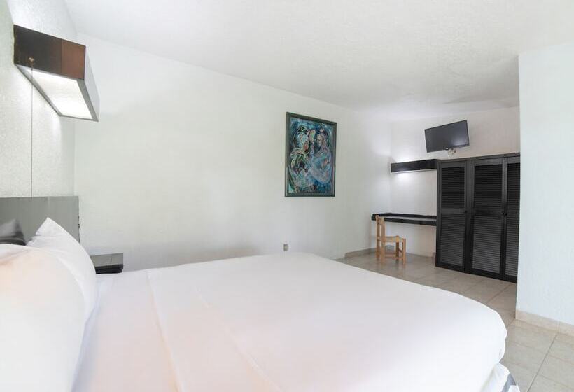 スーペリアールーム, Teques Palace