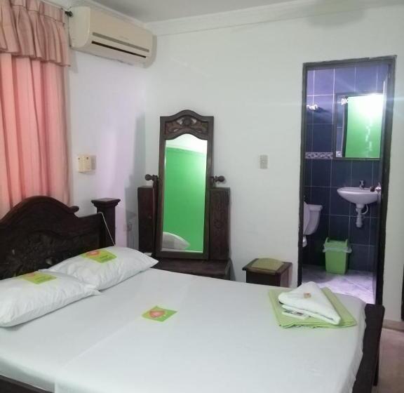 شقة غرفة واحدة, Mansión Del Cesar