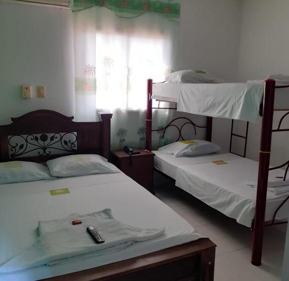 غرفة إقتصادية, Mansión Del Cesar