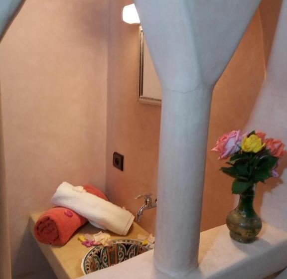 اتاق استاندارد, Auberge Des Lacs