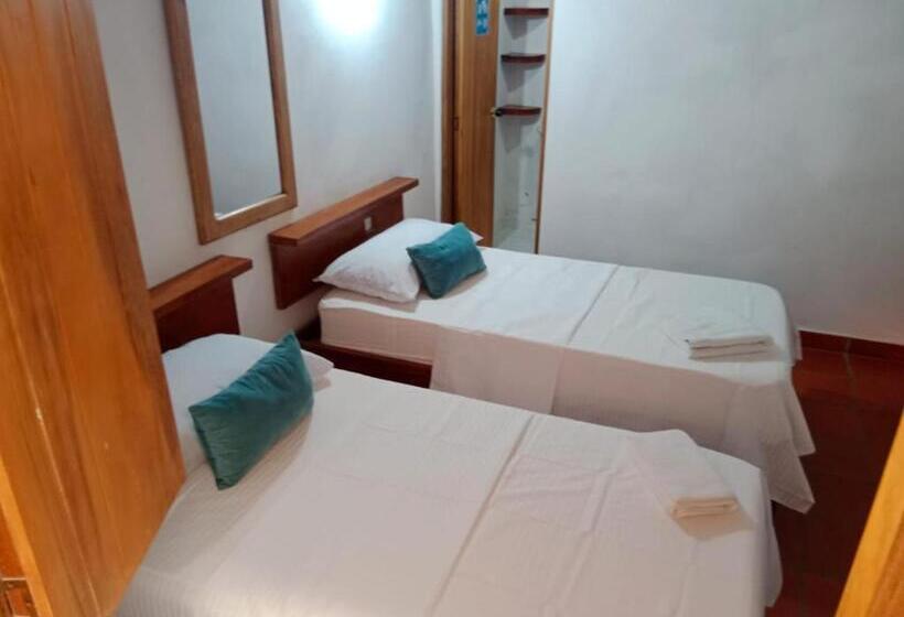 חדר בסיסי לשלושה, Casa Portales De Santa Bárbara