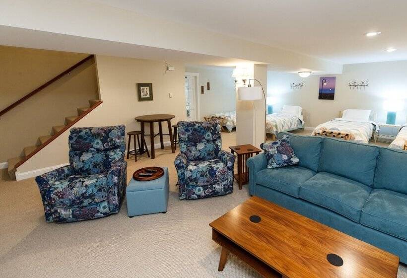 شقة عائلية غرفتين نوم, Lamp Post Lodge