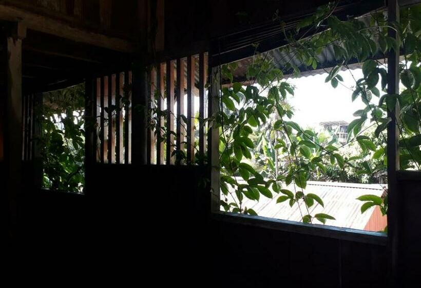 اتاق استاندارد با چشم‌انداز کوهستان, Posada El Acuario