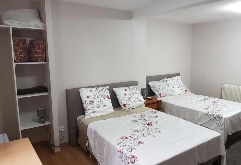 带2个双人床的标准工作室, Hameau Des Essarts