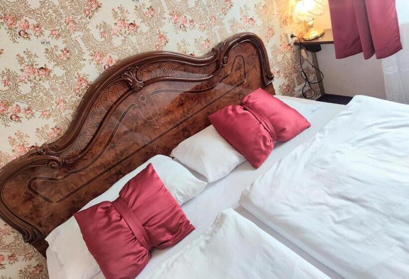 带1个卧室的公寓, Dejmalik