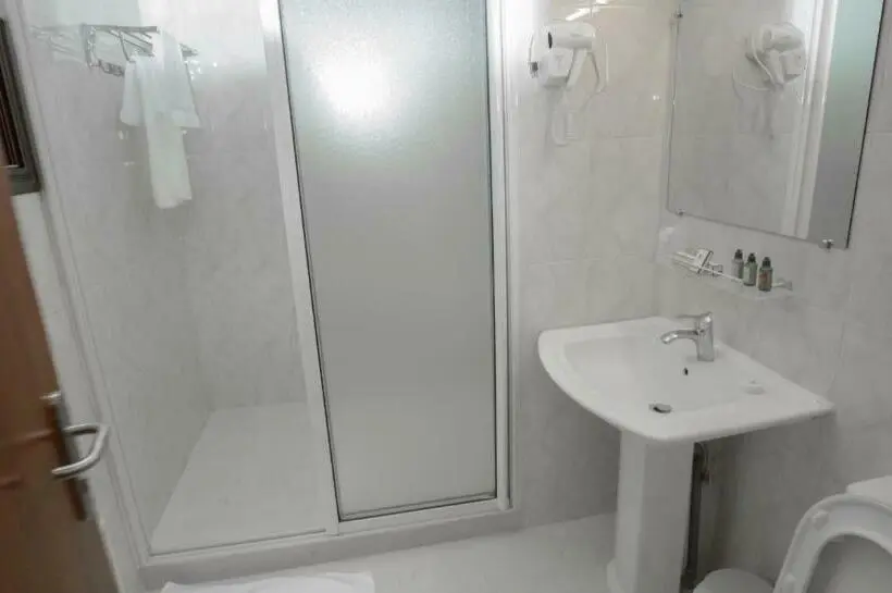 اتاق استاندارد, Hôtel La Rose Blanche Korhogo