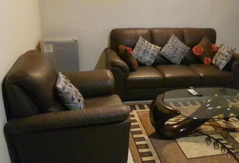 استودیوی سوپریور, Hôtel La Rose Blanche Korhogo