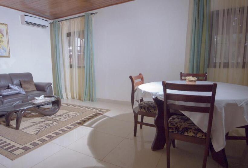 استودیوی سوپریور, Hôtel La Rose Blanche Korhogo