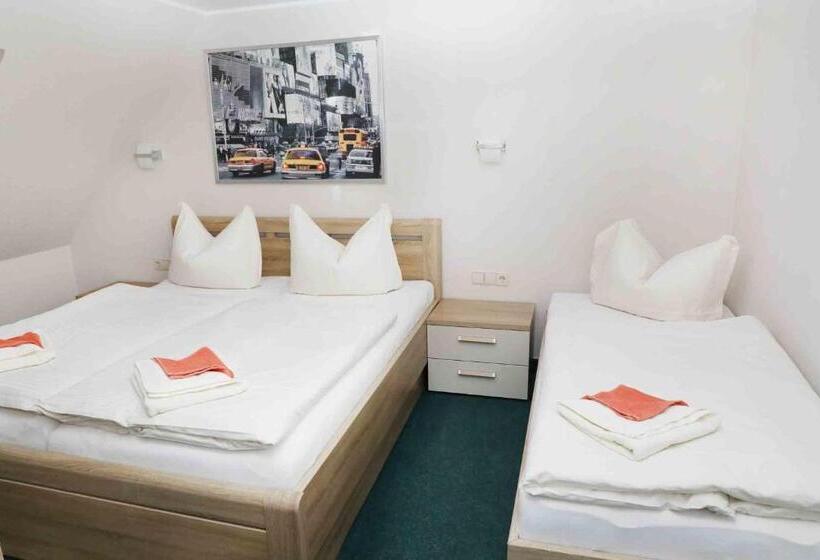 Апартаменты 2 Спальни, Schlossgasthaus Lichtenwalde