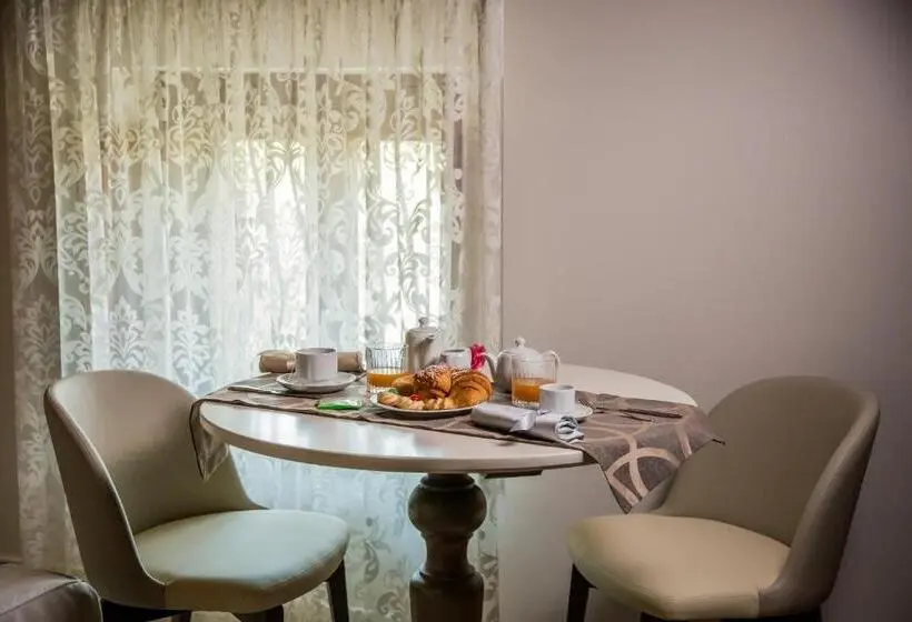 デラックスルーム, Tenuta D Ausilio