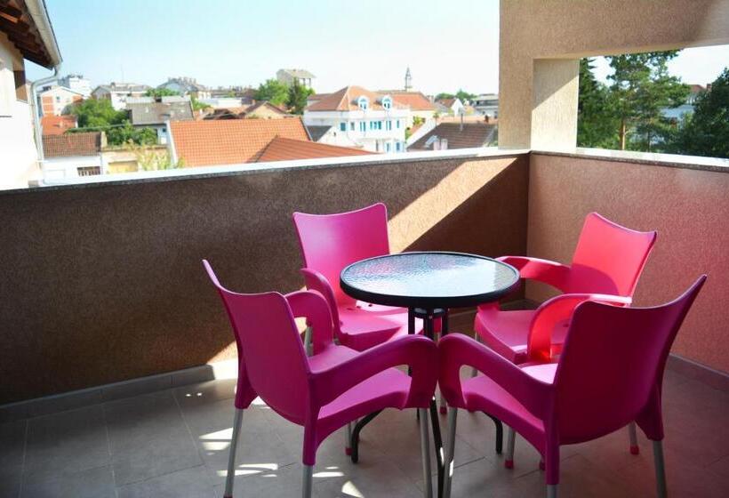 آپارتمان 1 خوابه با بالکن, Deltix Apartments