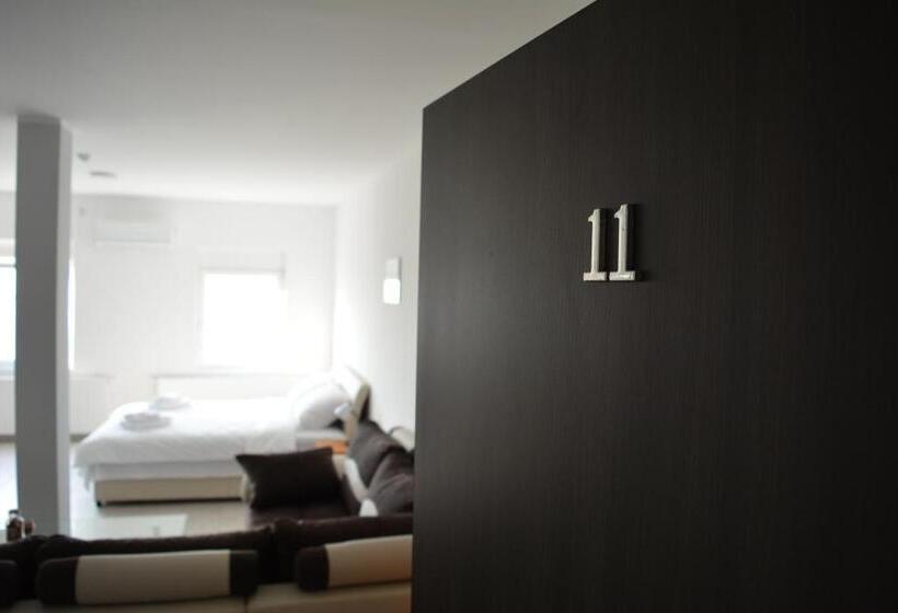 آپارتمان 1 خوابه, Deltix Apartments