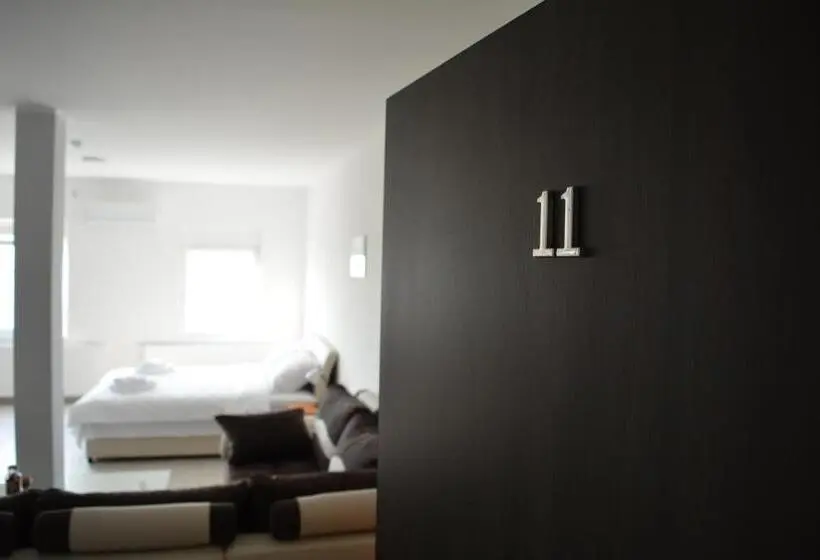 آپارتمان 1 خوابه, Deltix Apartments