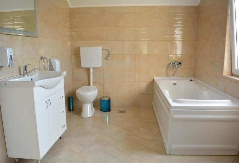 آپارتمان 1 خوابه, Deltix Apartments