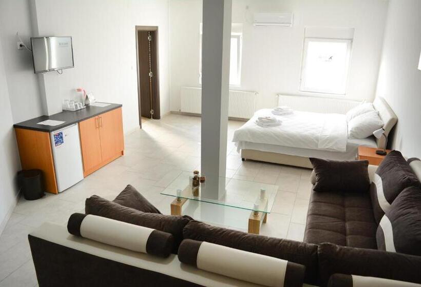 آپارتمان 1 خوابه, Deltix Apartments