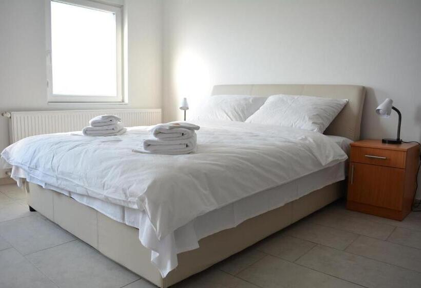 آپارتمان 1 خوابه, Deltix Apartments