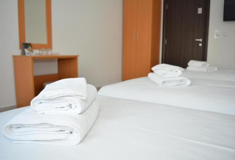 تختخواب در اتاق مشترک, Deltix Apartments