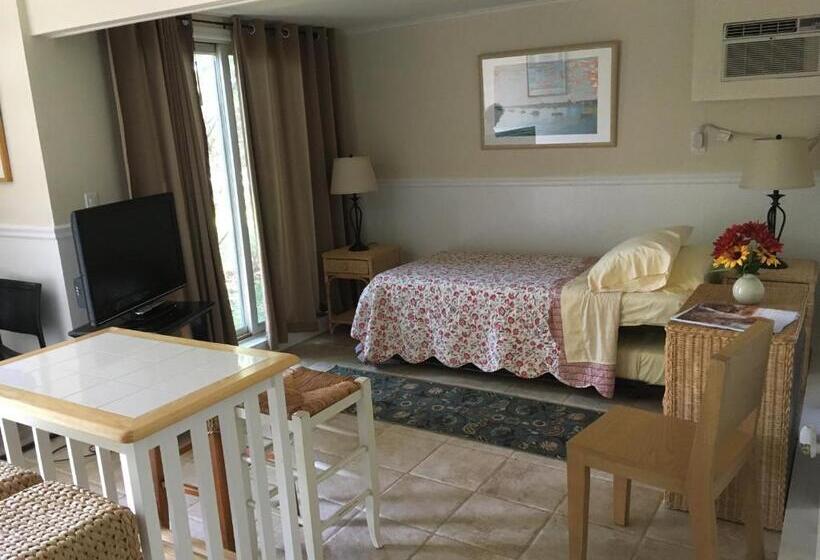 スイート, Westhampton Seabreeze Motel