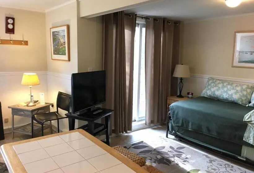 スイート, Westhampton Seabreeze Motel