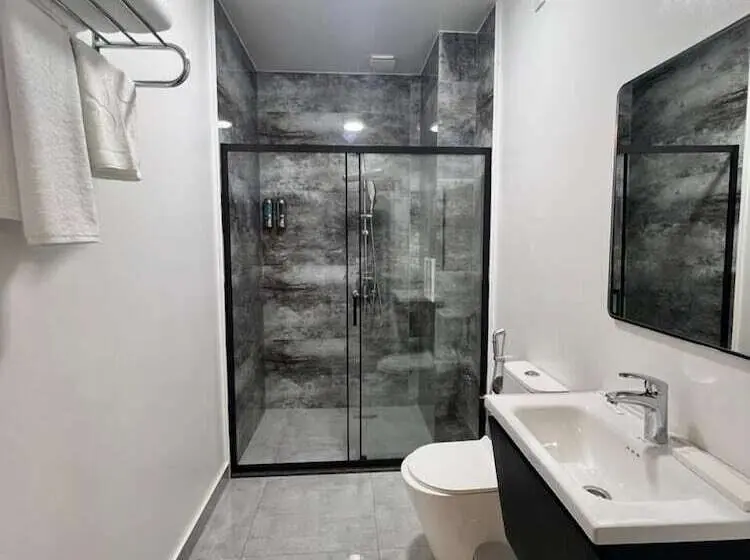 اتاق خانوادگی, Marison Hotel Baku