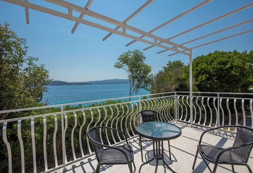 サイドシービューファミリールーム, Bellevue Maradiso Village By Aminess