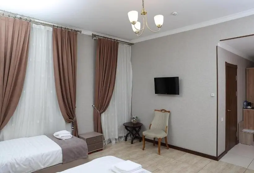 اتاق استاندارد سه نفره, Eco Boutique