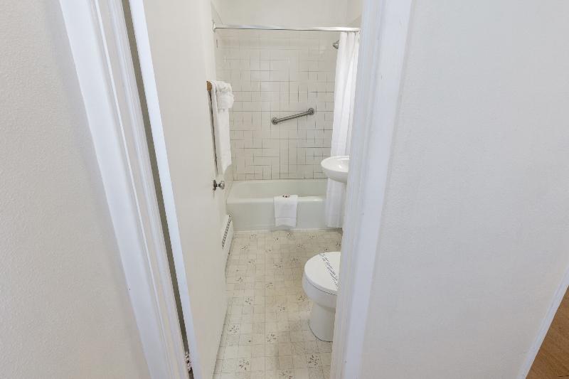 带特大床的标准间, Oyo Hotel Buena Vista Delhi