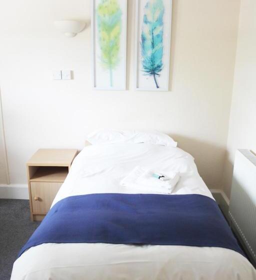 חדר סטנדרד יחיד חדר אמבטיה משותף, The Station