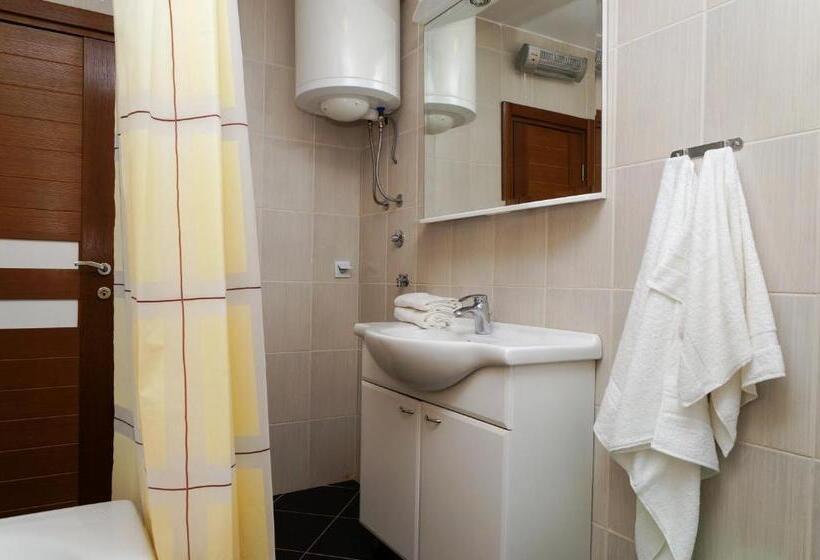 آپارتمان لوکس 1 خوابه, Apart Hotel Apple Cat Montenegro Ko Bijela