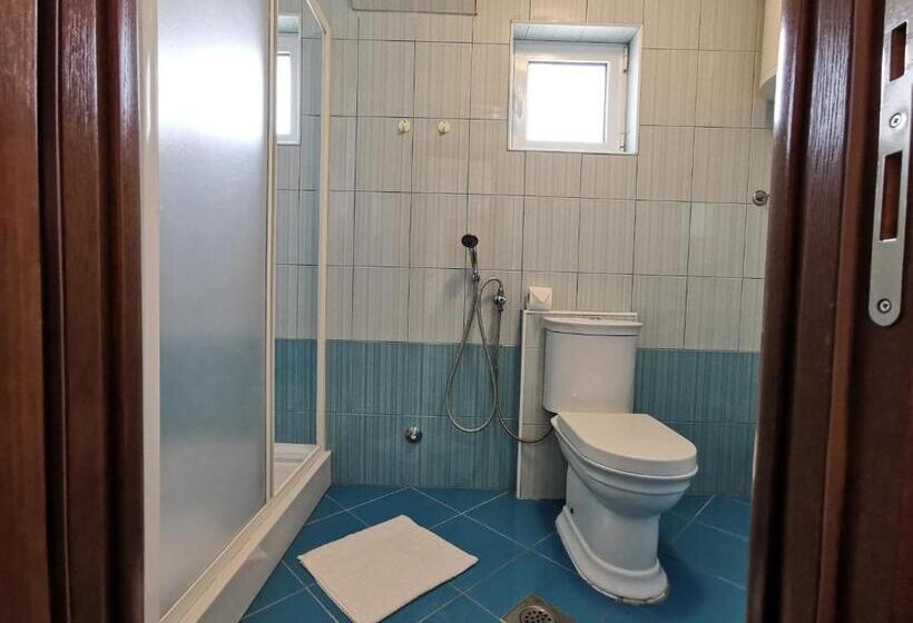 ویلای 1 خوابه, Apart Hotel Apple Cat Montenegro Ko Bijela